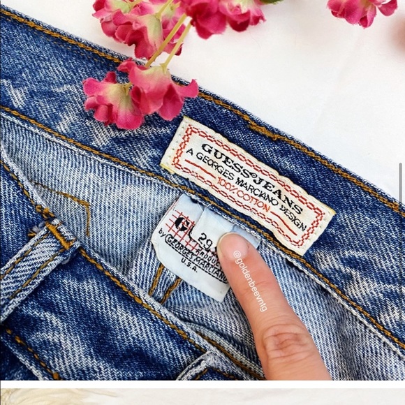 COPY - Vintage guess high waisted flare jeans - Picture 6 of 6